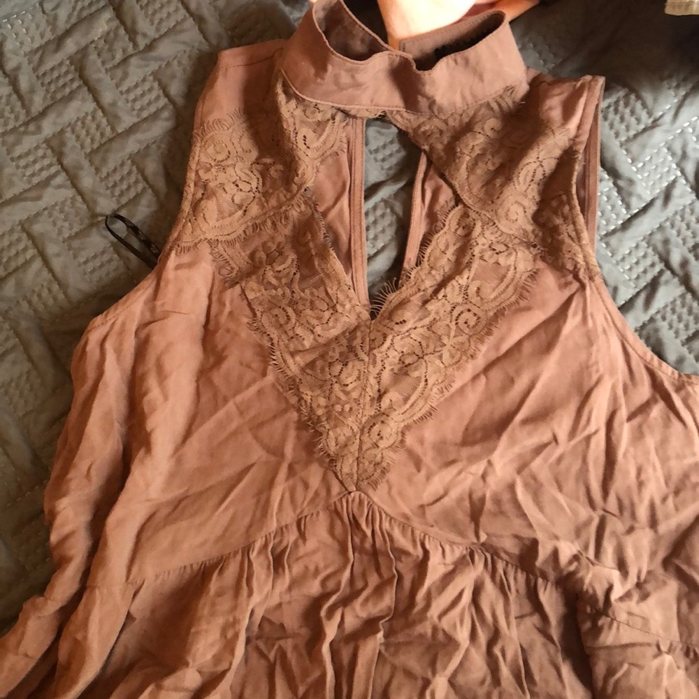 Boho keyhole top